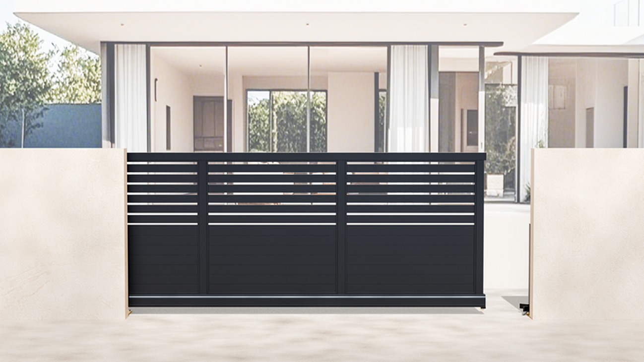 <strong>RMG 250 CGA 3.25M Black Automatic Aluminium Driveway Sliding Gate</strong>